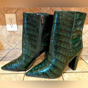 Vince Camuto Membidi Bootie sz 8.5